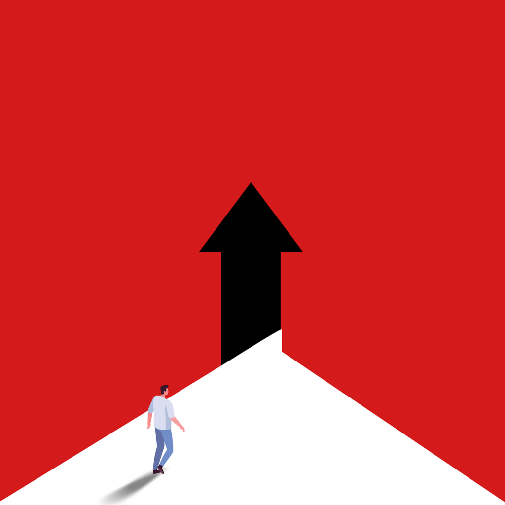 Un homme marchant vers une grande flèche noire pointant vers le haut sur un chemin blanc, sur un fond rouge vif.